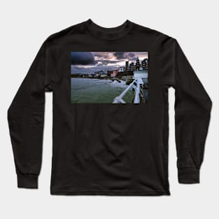 Cromer town and beach Long Sleeve T-Shirt